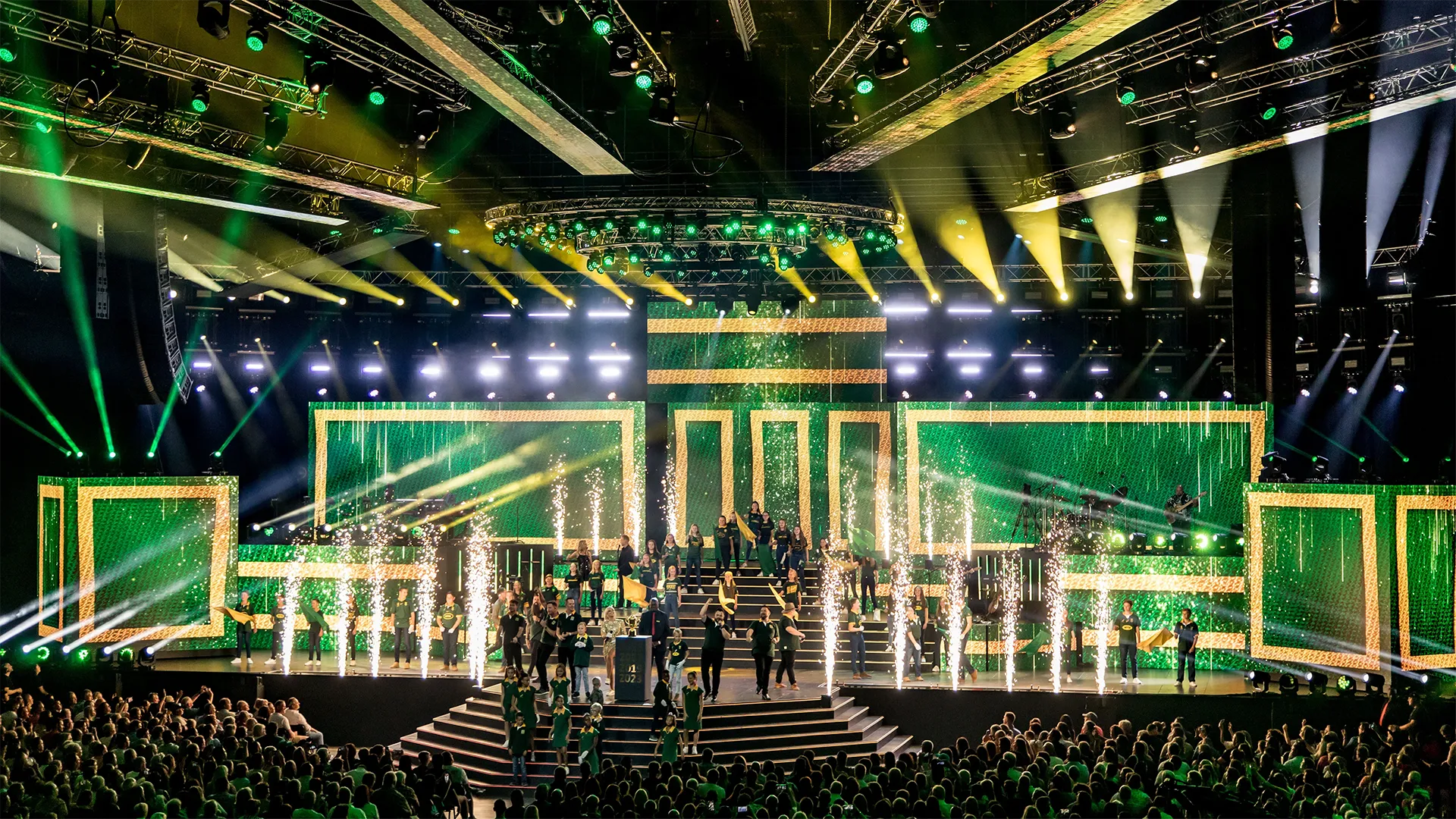 062   058   MGG 16 {Index} - MGG Event Production Portfolio